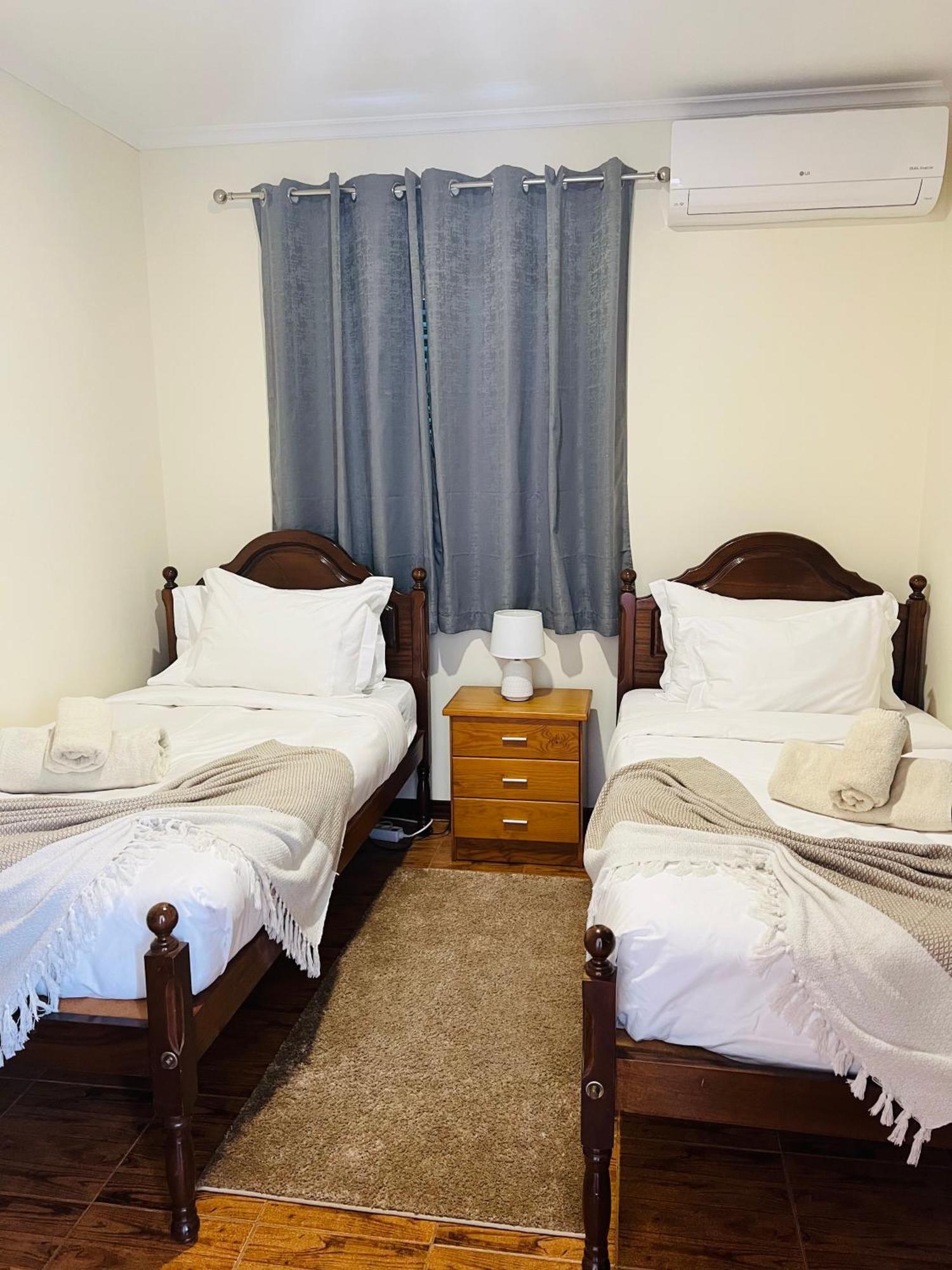Noite'S House - Prazeres Apartment ภายนอก รูปภาพ
